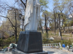Во Владивостоке установлен монумент святому Илье Муромцу