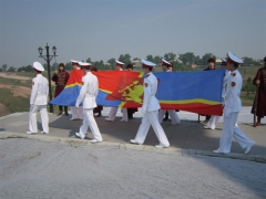 В честь празднования Дня города на Караульной горе подняли флаг Красноярска