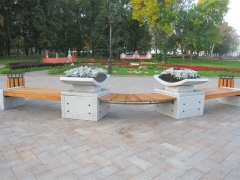 ГК «Стимэкс» осуществила поставку уличной мебели для планового благоустройства территории Нижегородского кремля