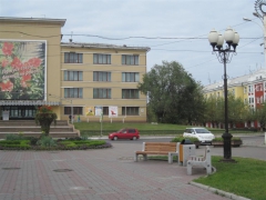 В Красноярске завершаются работы по реализации программы замены и реставрации уличной мебели