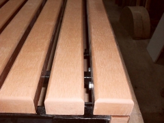 Для производства уличной мебели ГК «Стимэкс» будет использовать долговечный древесно-полимерный композит