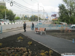 Заканчивается строительство пешеходного перехода по ул. Партизана Железняка