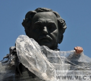 Во Владивостоке установили памятник Николаю Муравьеву-Амурскому